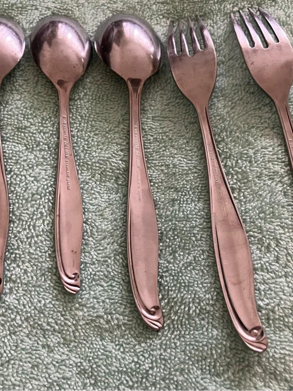 Everbrite Deluxe Stainless Silverware Lot MCM Curve EVS41 - Forks & Spoons 5 Pcs
